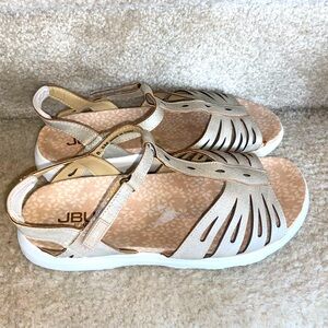 JBU By Jambu Gold/Tan Sandals - Size 8.5